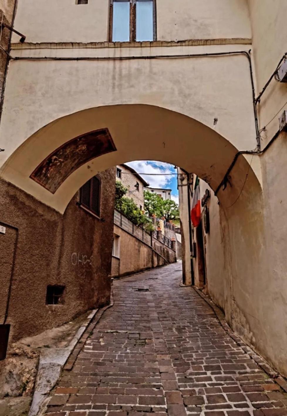Apartamento Il Sentiero Poggio Bustone Exterior foto